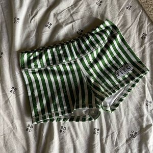 Fleo Shorts